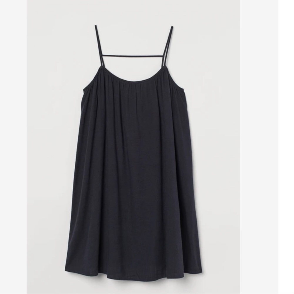 H&M Wide-Cut Dress Black Sleeveless // Size M